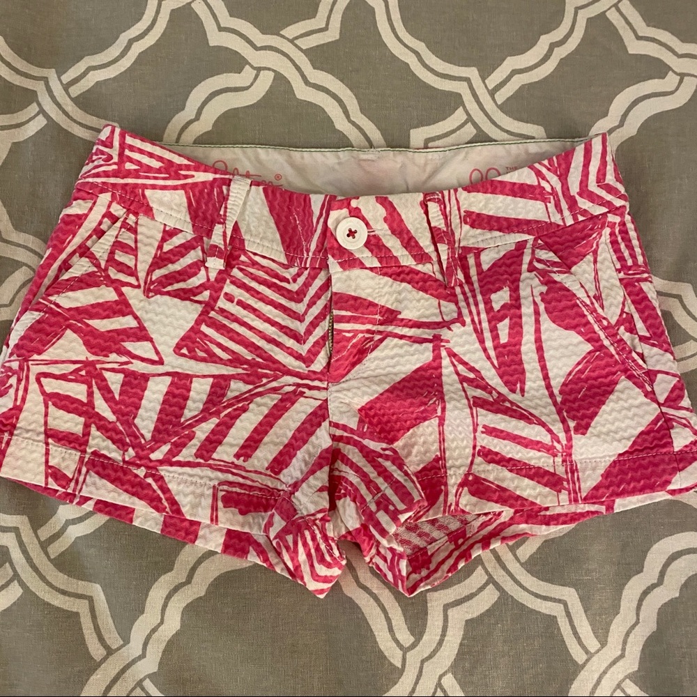 Lilly Pullitzer shorts...Capri Pink Yacht Sea